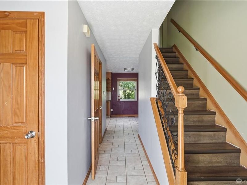 3288 Milverton Court, Cincinnati, OH 45248 Photo 9