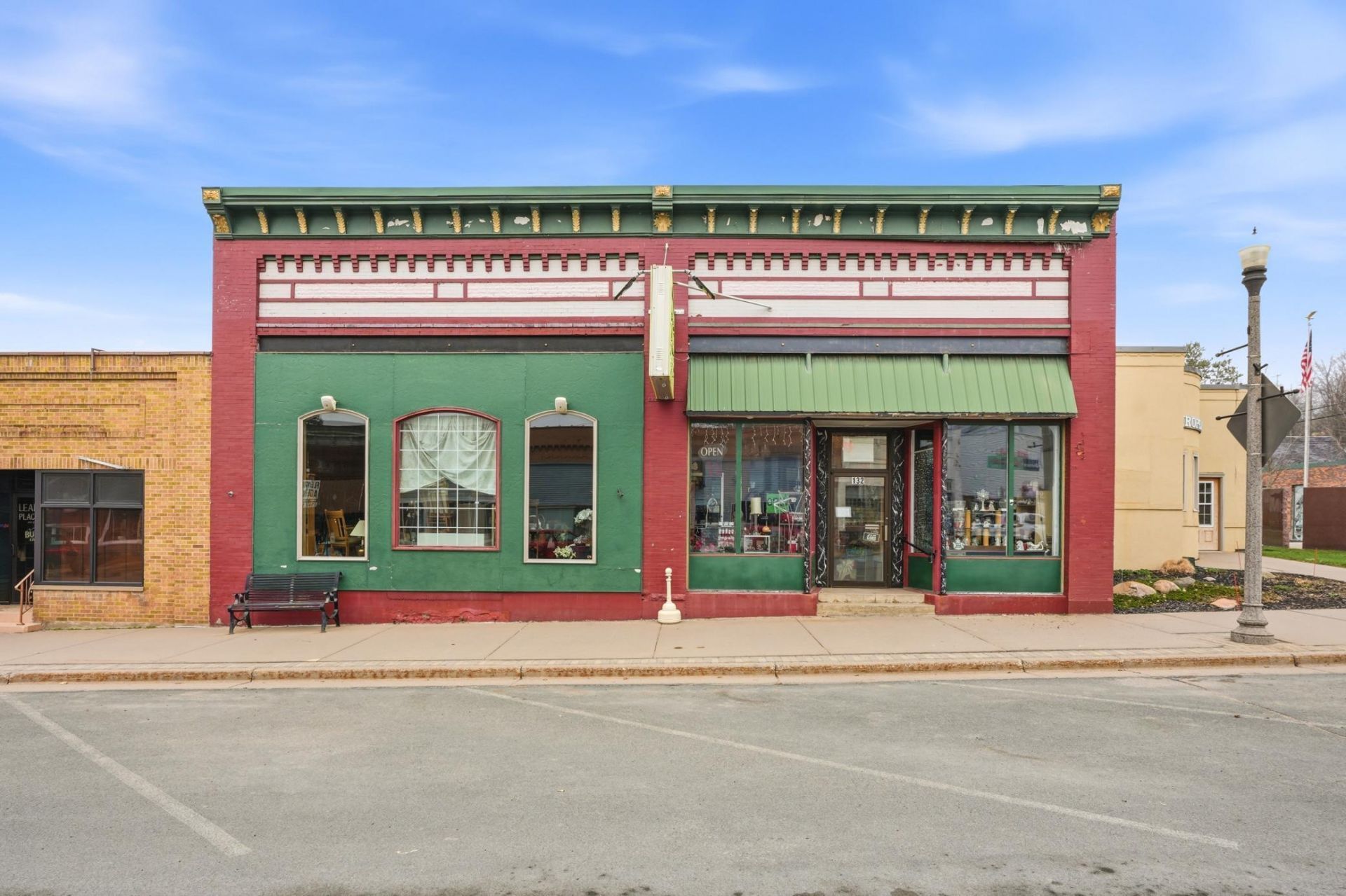 132 E Oak Street, Glenwood City, WI 54013