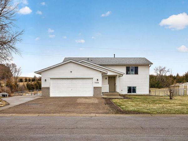 5560 Mallard Lane, Monticello, MN 55362
