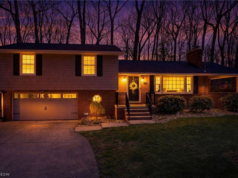 1732 Sherwood Avenue NW, Massillon, OH 44646 Photo 2