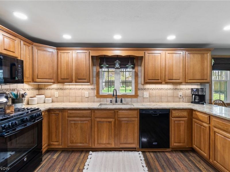 1732 Sherwood Avenue NW, Massillon, OH 44646 Photo 6