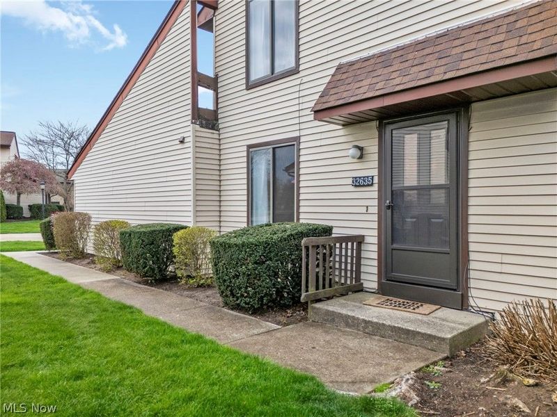 32635 Jefferson Drive, Unit 35, Solon, OH 44139 Photo 3
