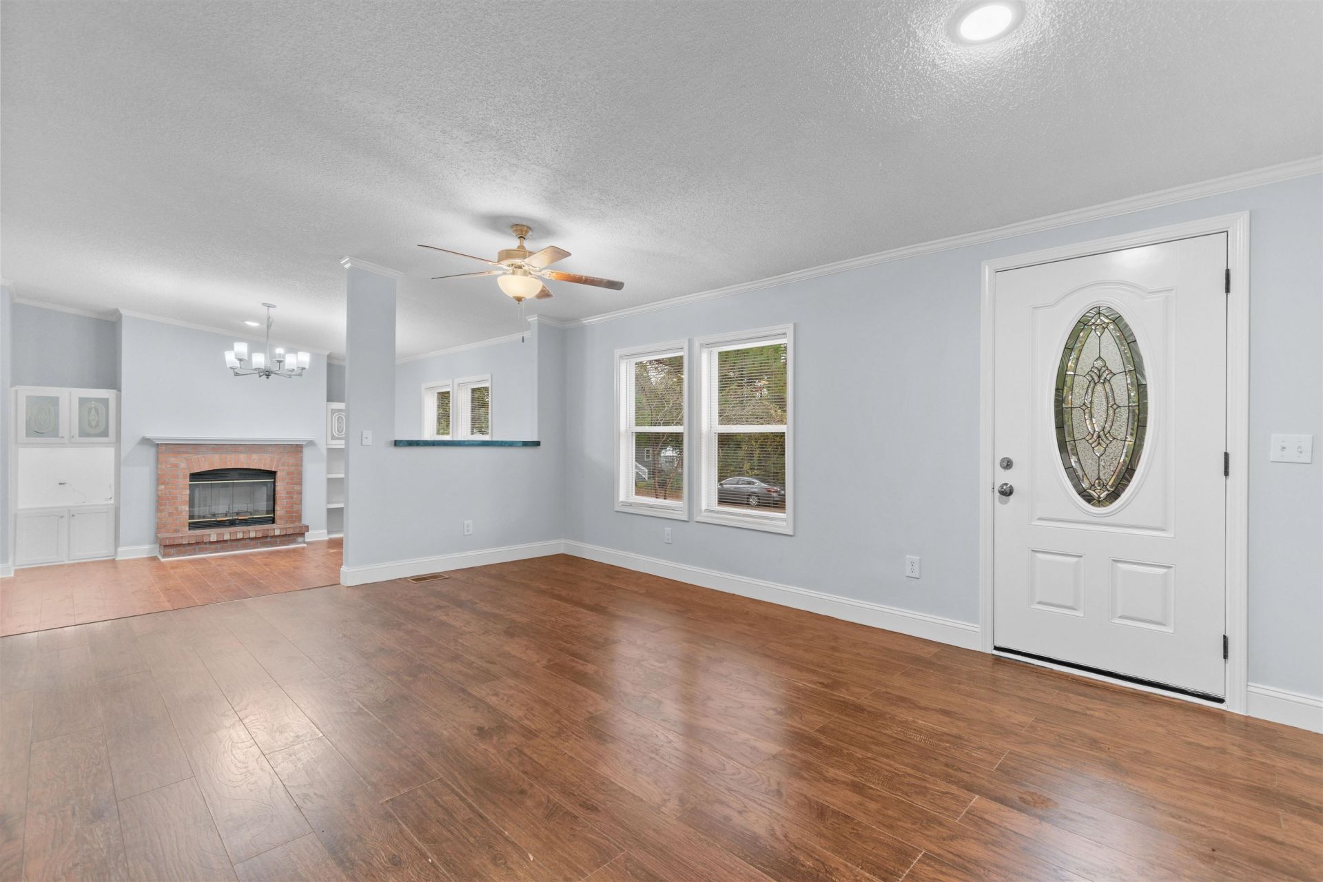 903 Durant St.  Photo 14