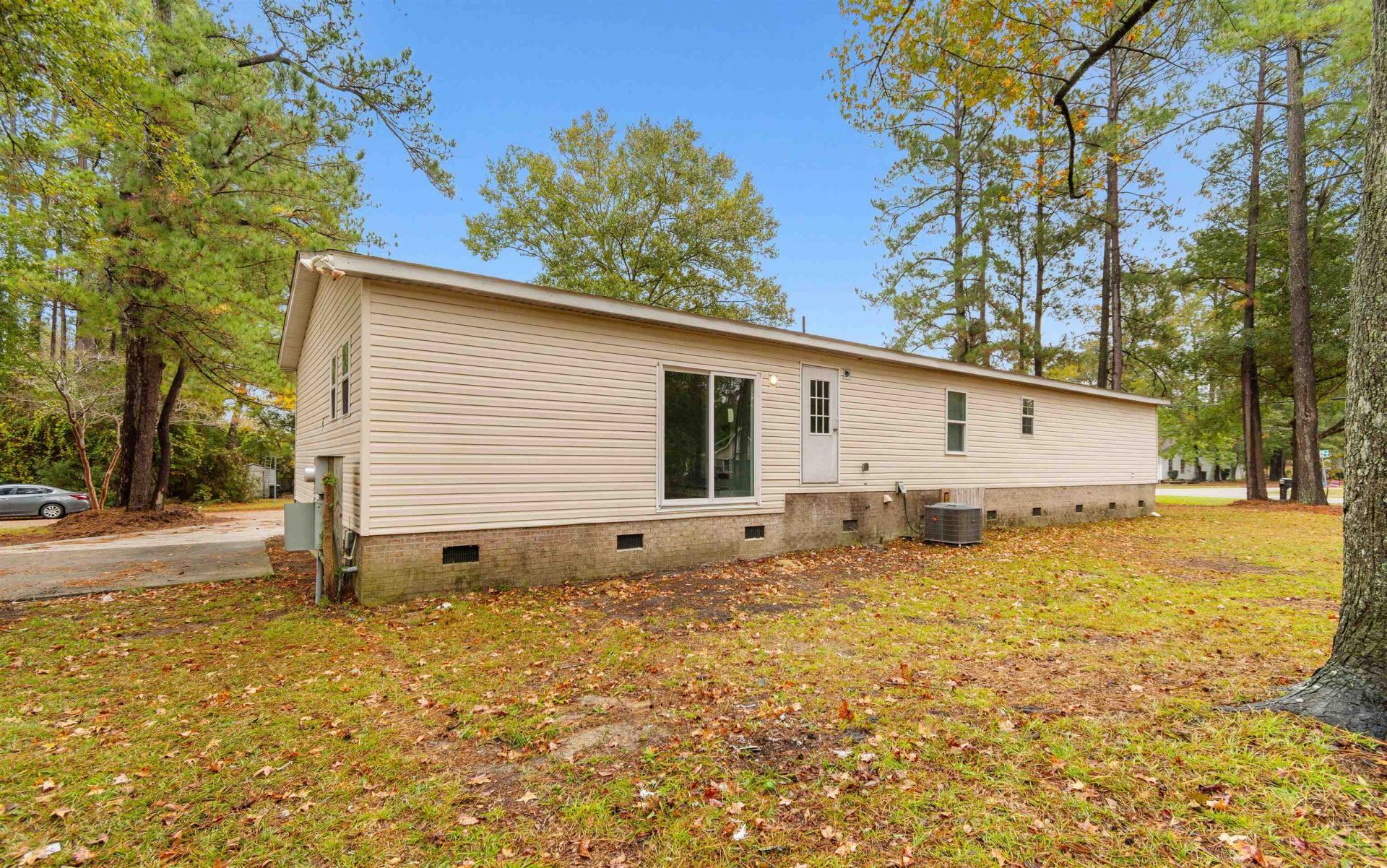 903 Durant St.  Photo 28