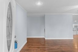 903 Durant St.  photo 4