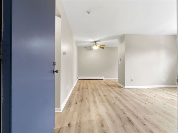 6 Venice St, Unit B6, Danvers, MA 01923