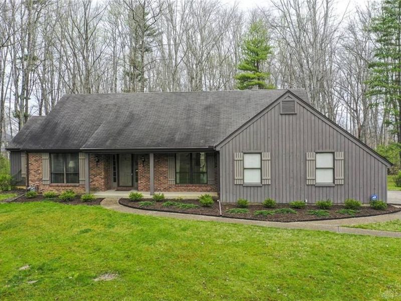 866 Cedar Drive, Miami Township, OH 45140 Photo 2