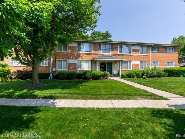 1155 DERBY Road, Birmingham, MI 48009