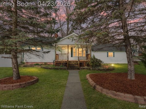 7572 Smale Street, Washington Twp, MI 48094