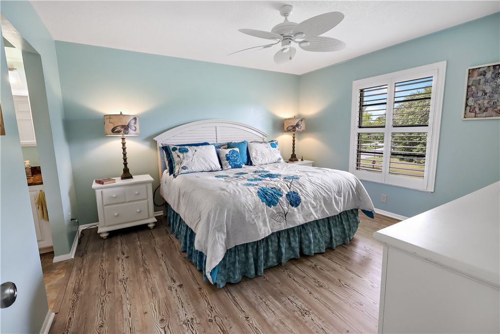 27 Plantation Drive, Unit 201, Vero Beach, FL 32966 Photo