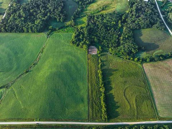 122nd St., Fairfield, IA 52556