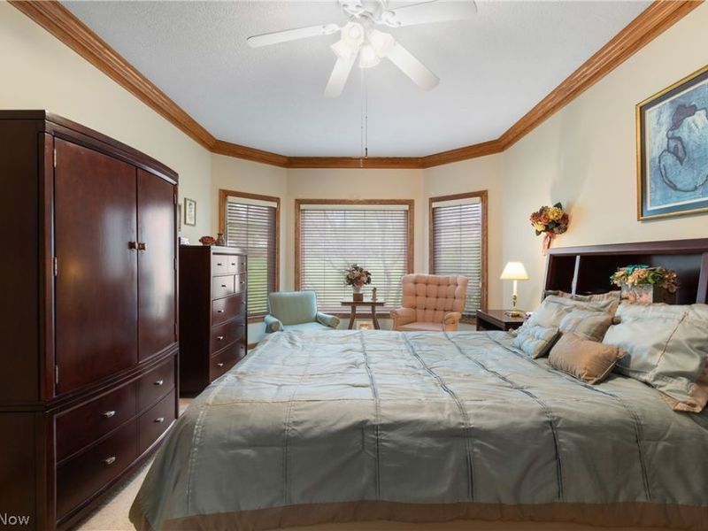 2043 Kingscote Circle NE, North Canton, OH 44720 Photo 16