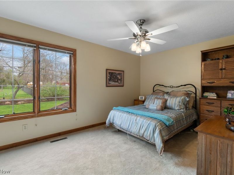 2043 Kingscote Circle NE, North Canton, OH 44720 Photo 28