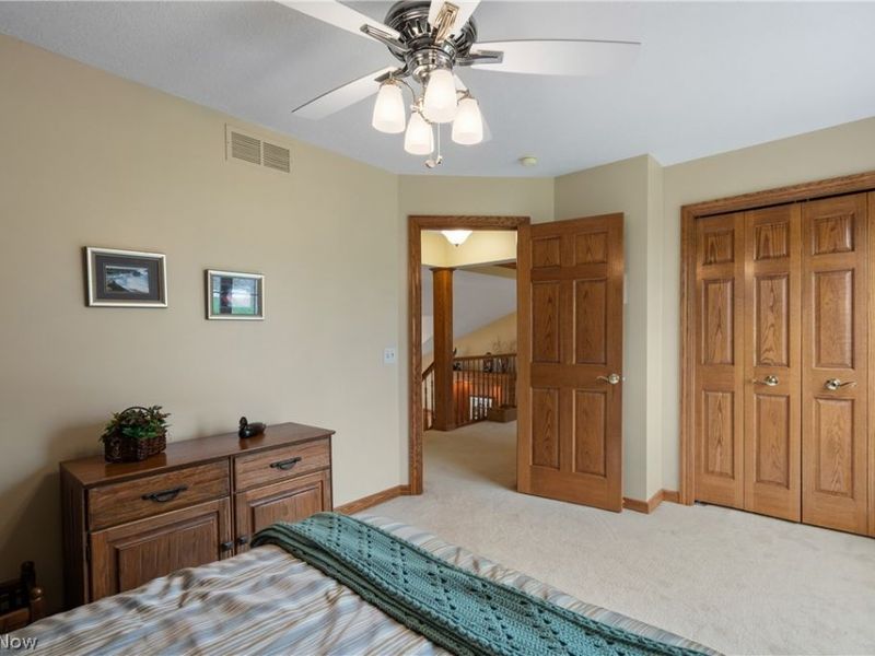 2043 Kingscote Circle NE, North Canton, OH 44720 Photo 30