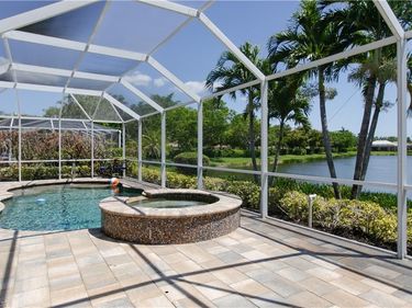 2604 Stonyhill CT, CAPE CORAL, FL 33991