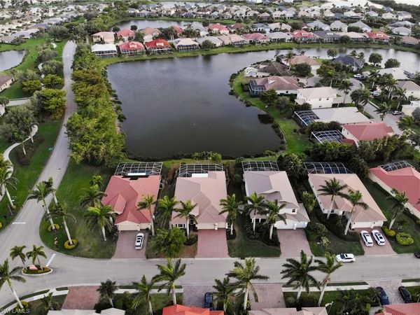 2604 Stonyhill CT, CAPE CORAL, FL 33991