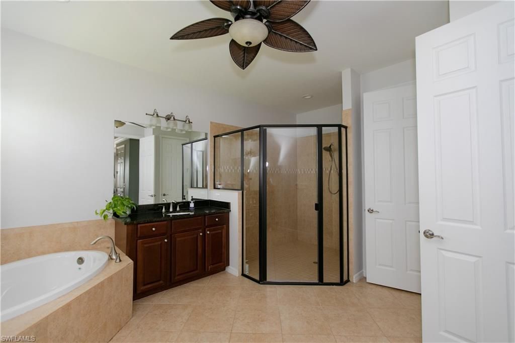 2604 Stonyhill Ct, Cape Coral, FL 33991 Photo