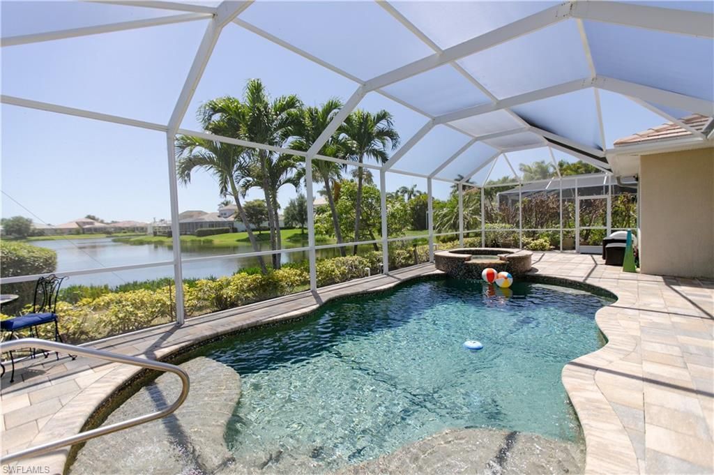 2604 Stonyhill Ct, Cape Coral, FL 33991 Photo