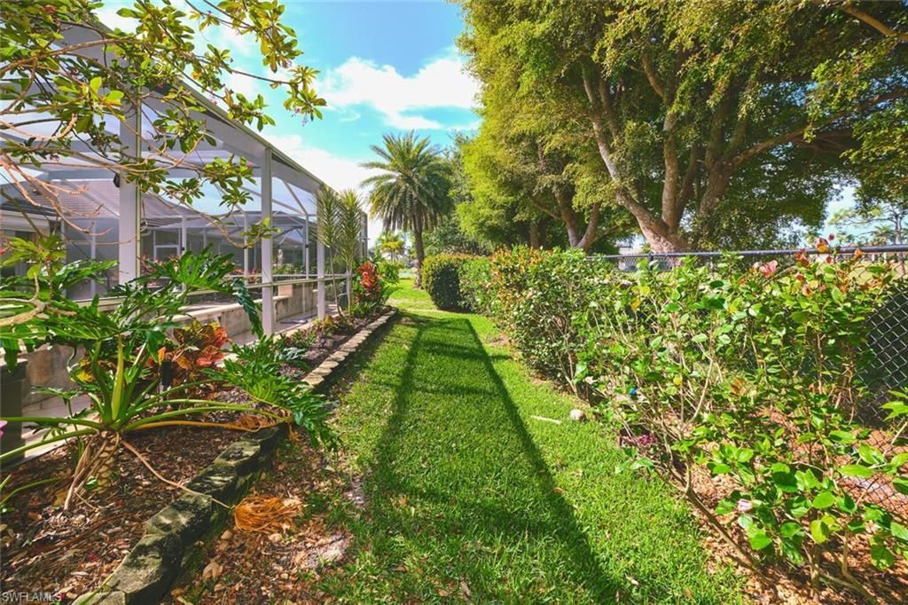 2710 Brightside Ct, Cape Coral, FL 33991 Photo