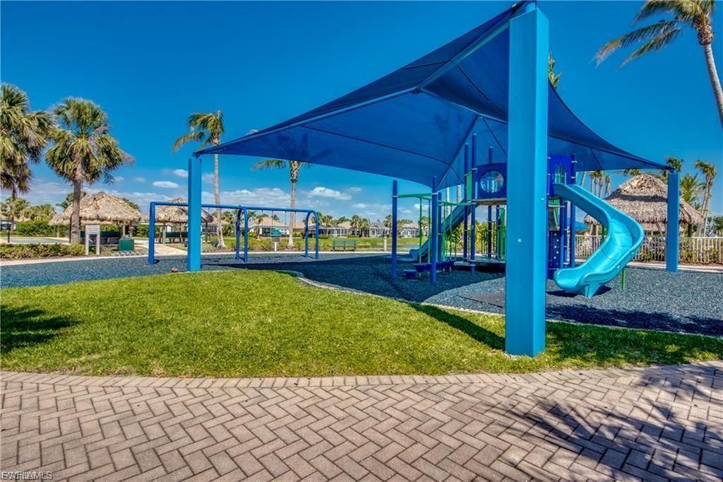 2710 Brightside Ct, Cape Coral, FL 33991 Photo