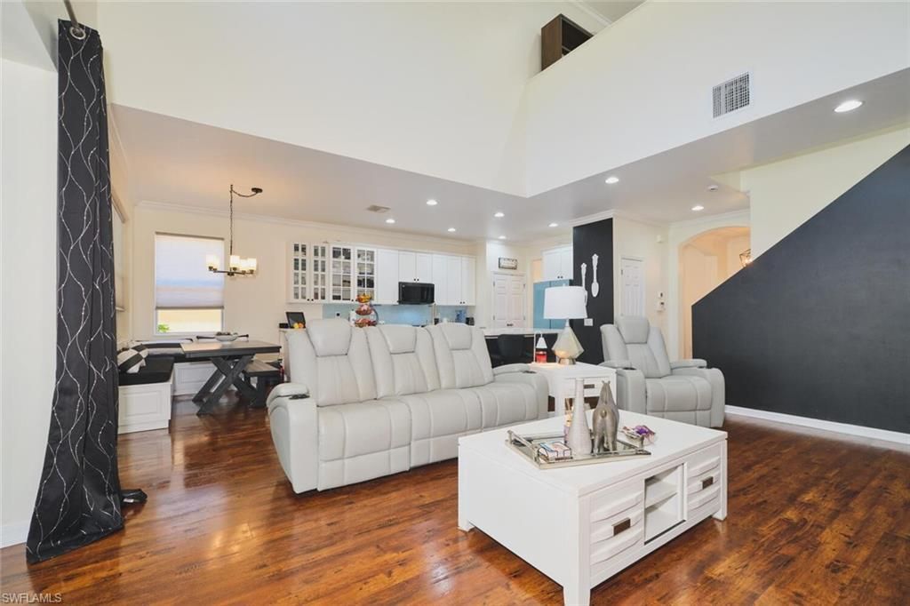 2710 Brightside Ct, Cape Coral, FL 33991 Photo