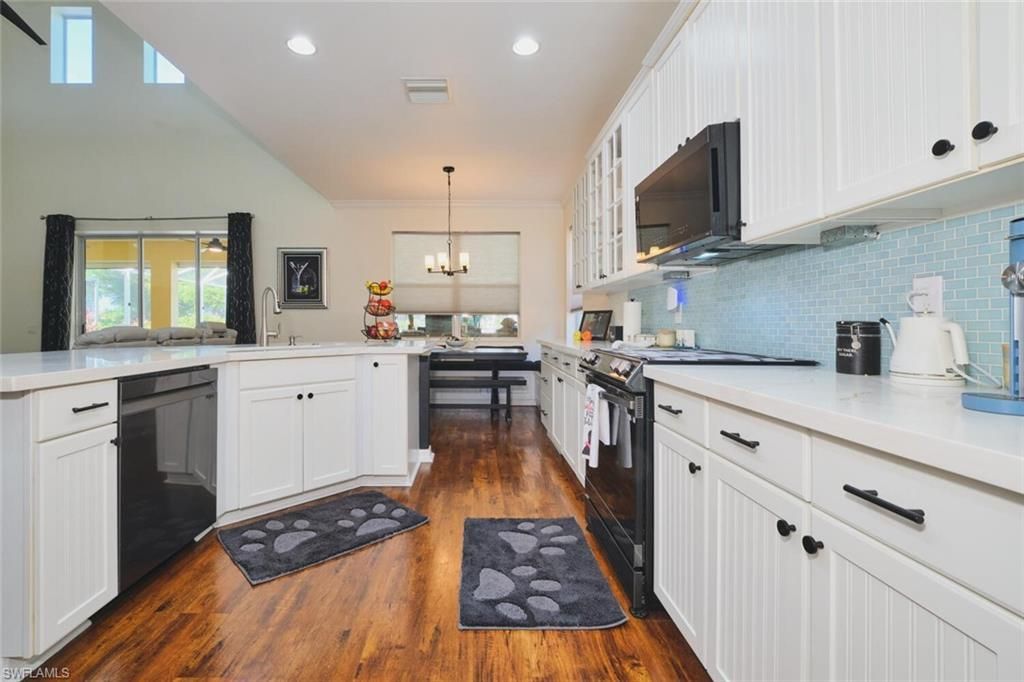 2710 Brightside Ct, Cape Coral, FL 33991 Photo