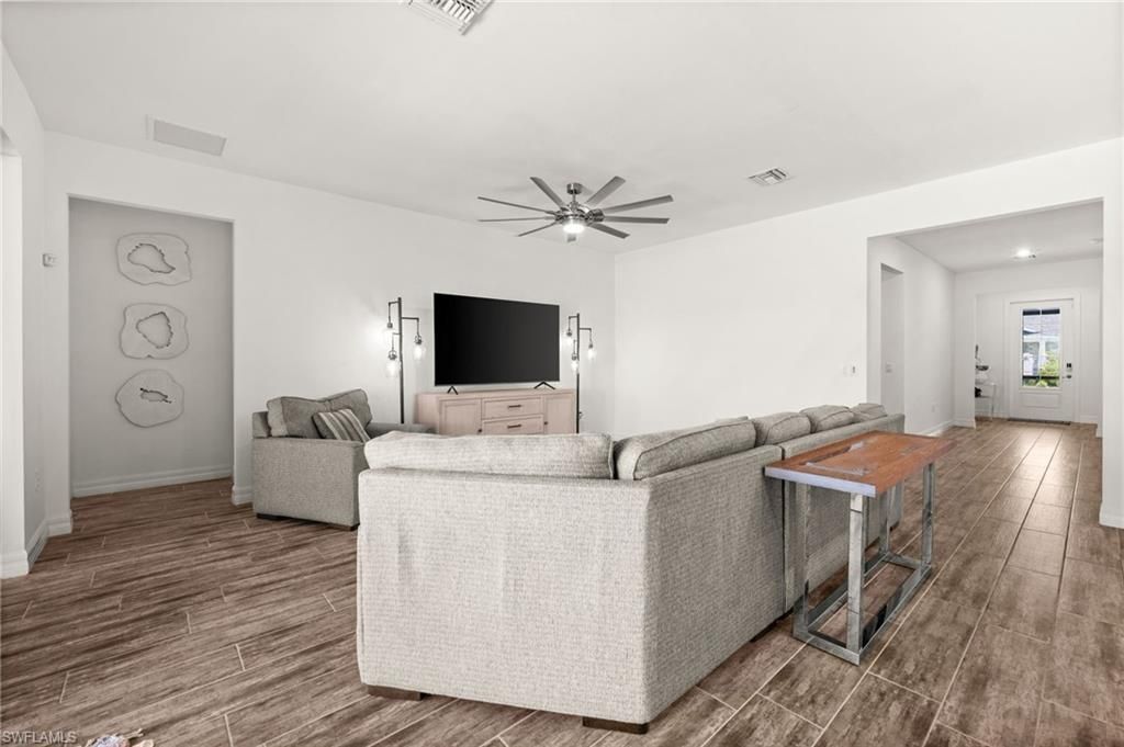 16081 Pennyroyal Ln, Punta Gorda, FL 33982 Photo