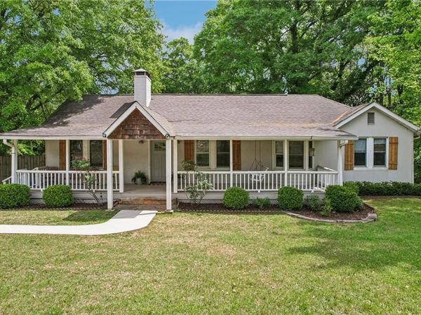 4872 Chamblee Tucker Road, Tucker, GA 30084