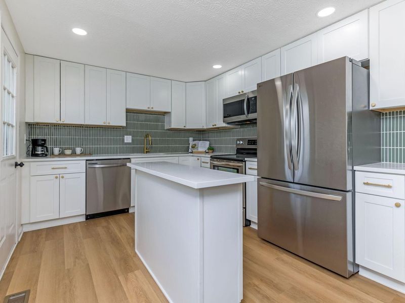 2854 Freedom Trail, Reynoldsburg, OH 43068 Photo 11