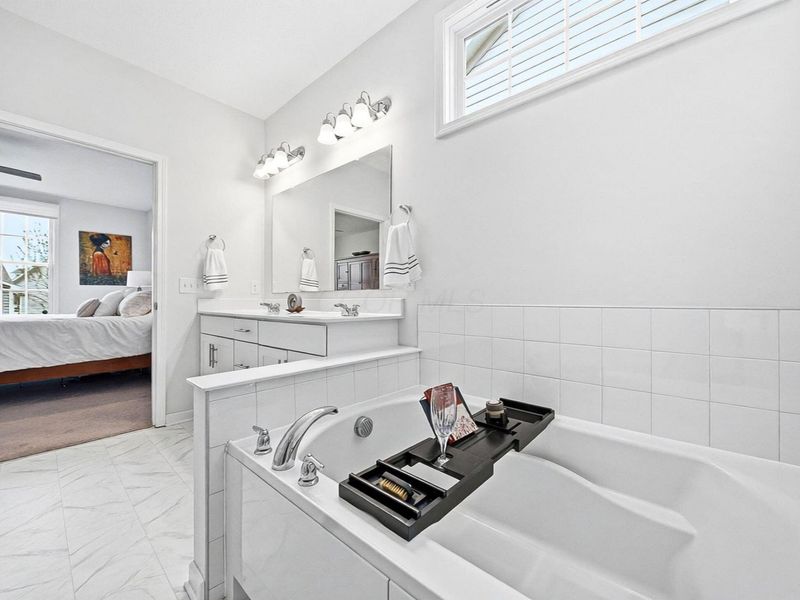 6219 Callaway Square W, Unit Lot 28, New Albany, OH 43054 Photo 18