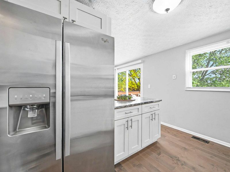 4466 Amwood Street, Columbus, OH 43228 Photo 19