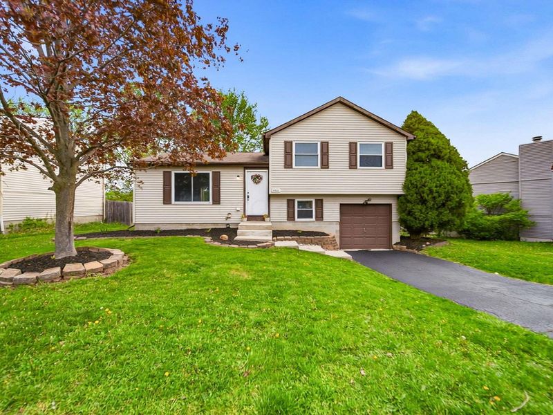 4466 Amwood Street, Columbus, OH 43228 Photo 2