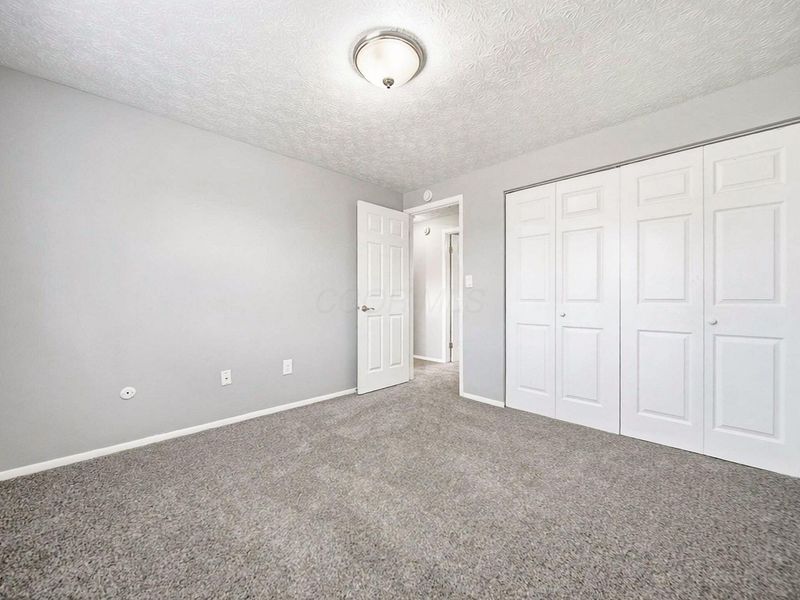 4466 Amwood Street, Columbus, OH 43228 Photo 32