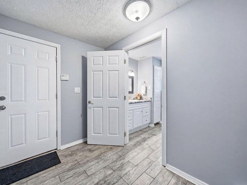 4466 Amwood Street, Columbus, OH 43228 Photo 40