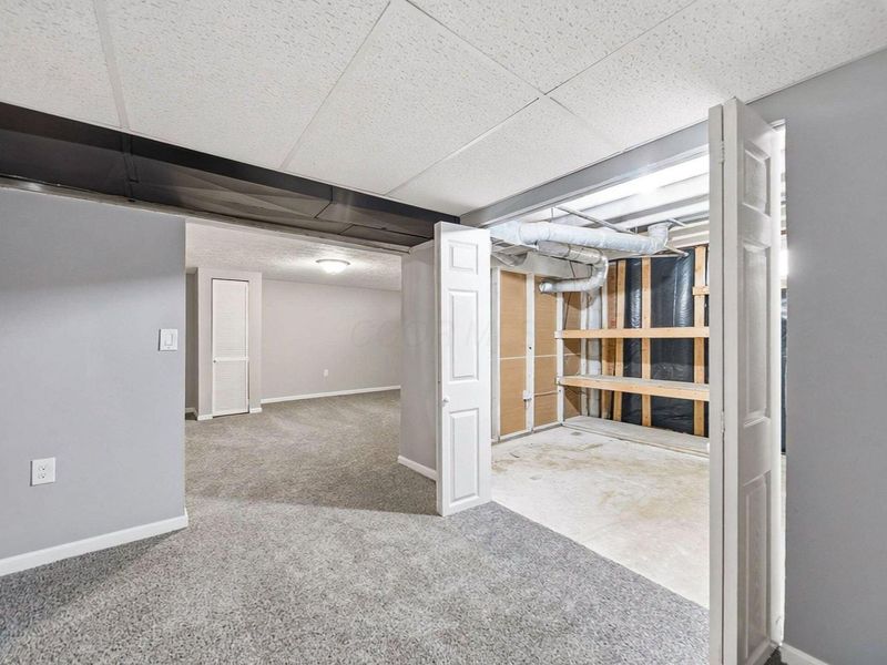 4466 Amwood Street, Columbus, OH 43228 Photo 50