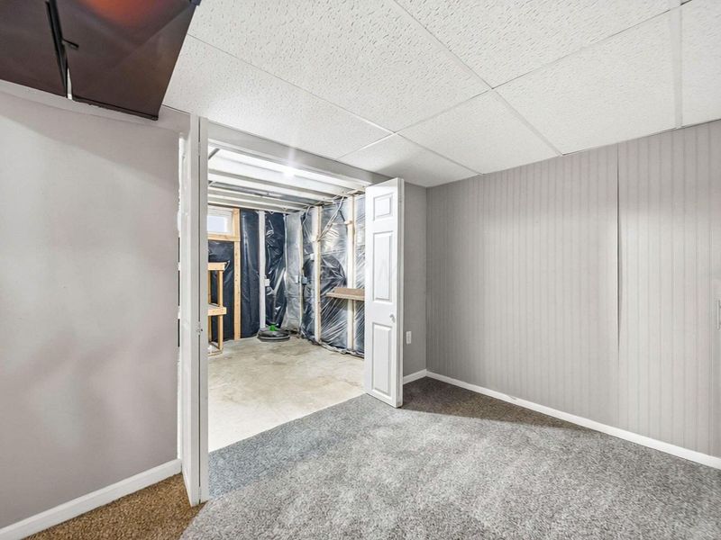 4466 Amwood Street, Columbus, OH 43228 Photo 51