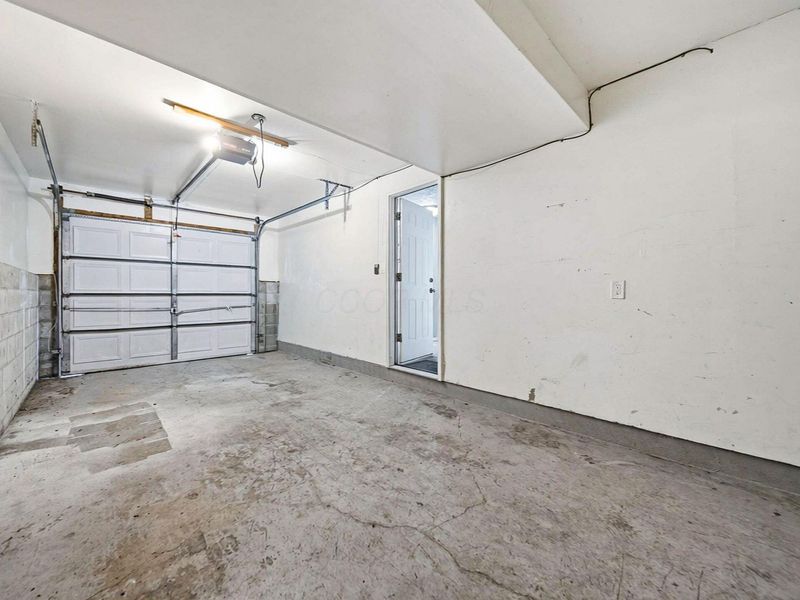 4466 Amwood Street, Columbus, OH 43228 Photo 55