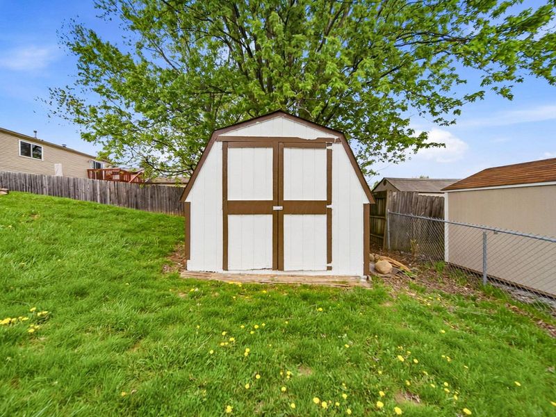 4466 Amwood Street, Columbus, OH 43228 Photo 61