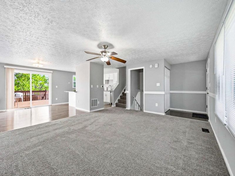 4466 Amwood Street, Columbus, OH 43228 Photo 9