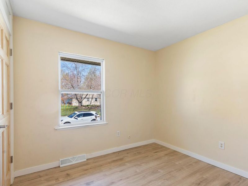 4216 Arbury Lane , Columbus, OH 43224 Photo 11