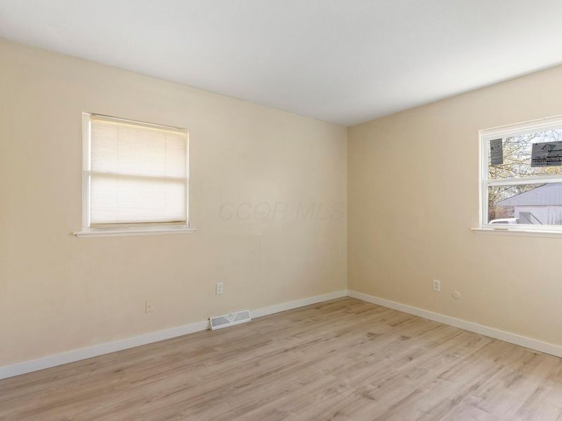 4216 Arbury Lane , Columbus, OH 43224 Photo 14