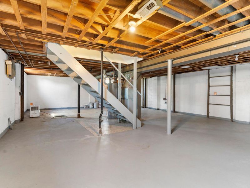 4216 Arbury Lane , Columbus, OH 43224 Photo 18