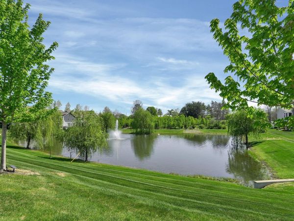 7678 Gateway Boulevard, Powell, OH 43065