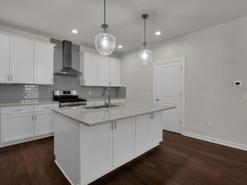 7678 Gateway Boulevard, Powell, OH 43065 Photo 15