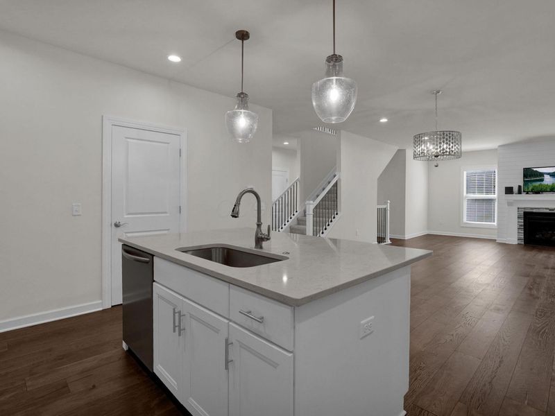 7678 Gateway Boulevard, Powell, OH 43065 Photo 18