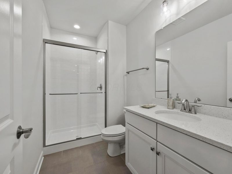 7678 Gateway Boulevard , Powell, OH 43065 Photo 40