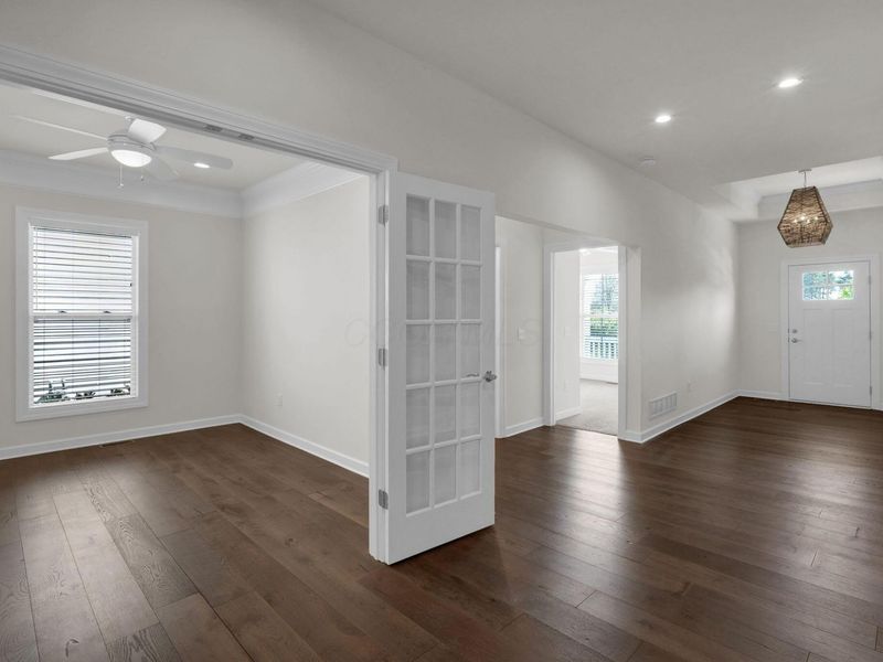 7678 Gateway Boulevard, Powell, OH 43065 Photo 9