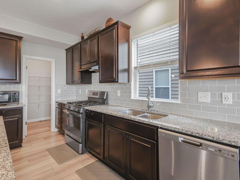 7183 Ribault Drive NW, Pickerington, OH 43147 Photo 22