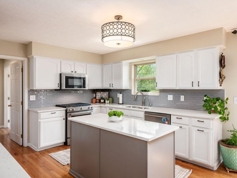 203 Wagon Trail S, Powell, OH 43065 Photo 17