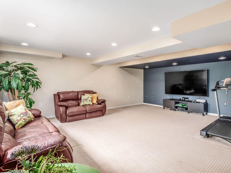 203 Wagon Trail S, Powell, OH 43065 Photo 40